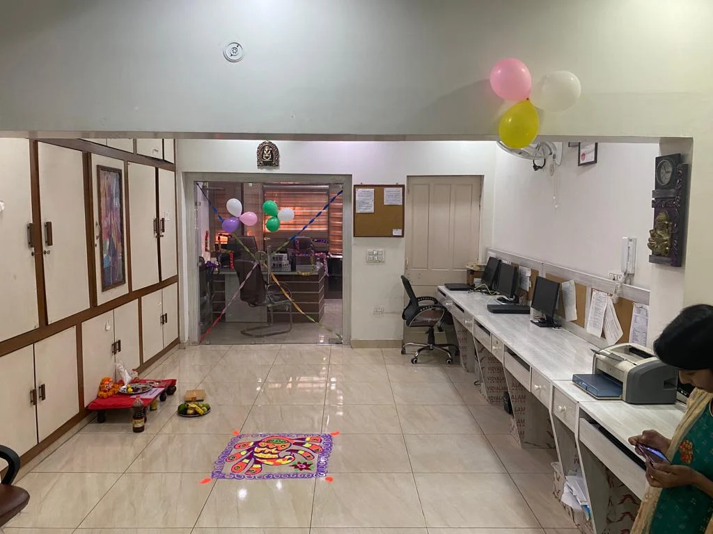 Gallery image