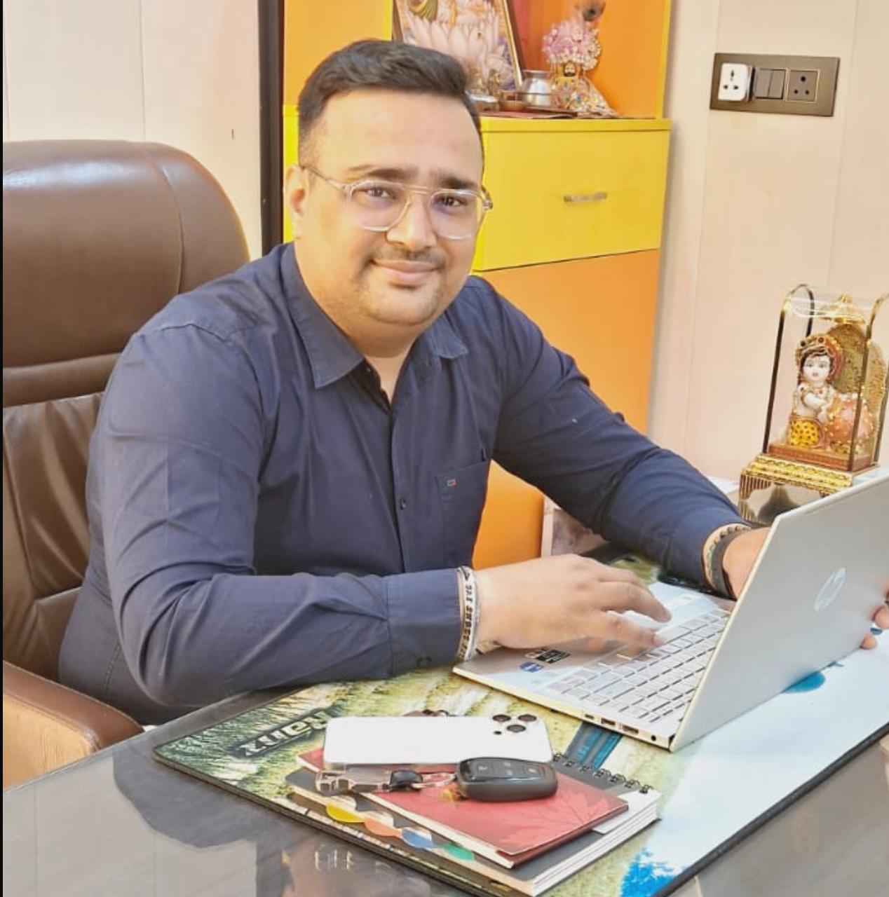 VINEET JHA